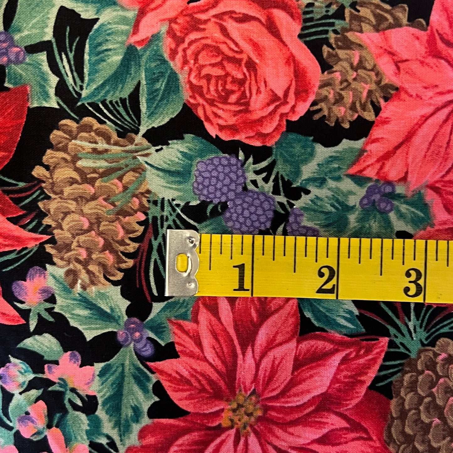 Pink Poinsettia Cotton: 3 yds