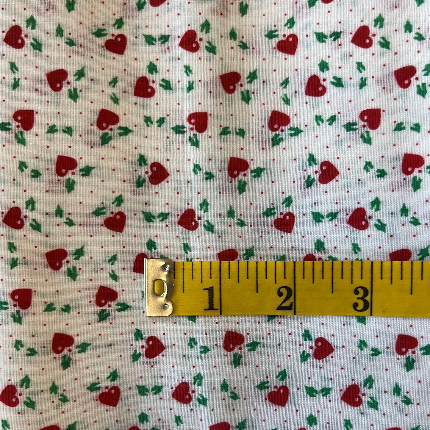 Hearts & Holly Leaves Cotton: 1 yd