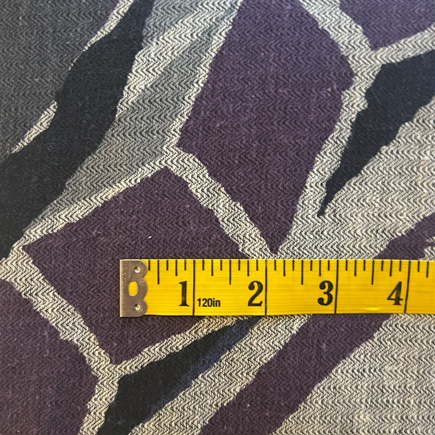 Organic Shapes Woven Knit: 3 yds