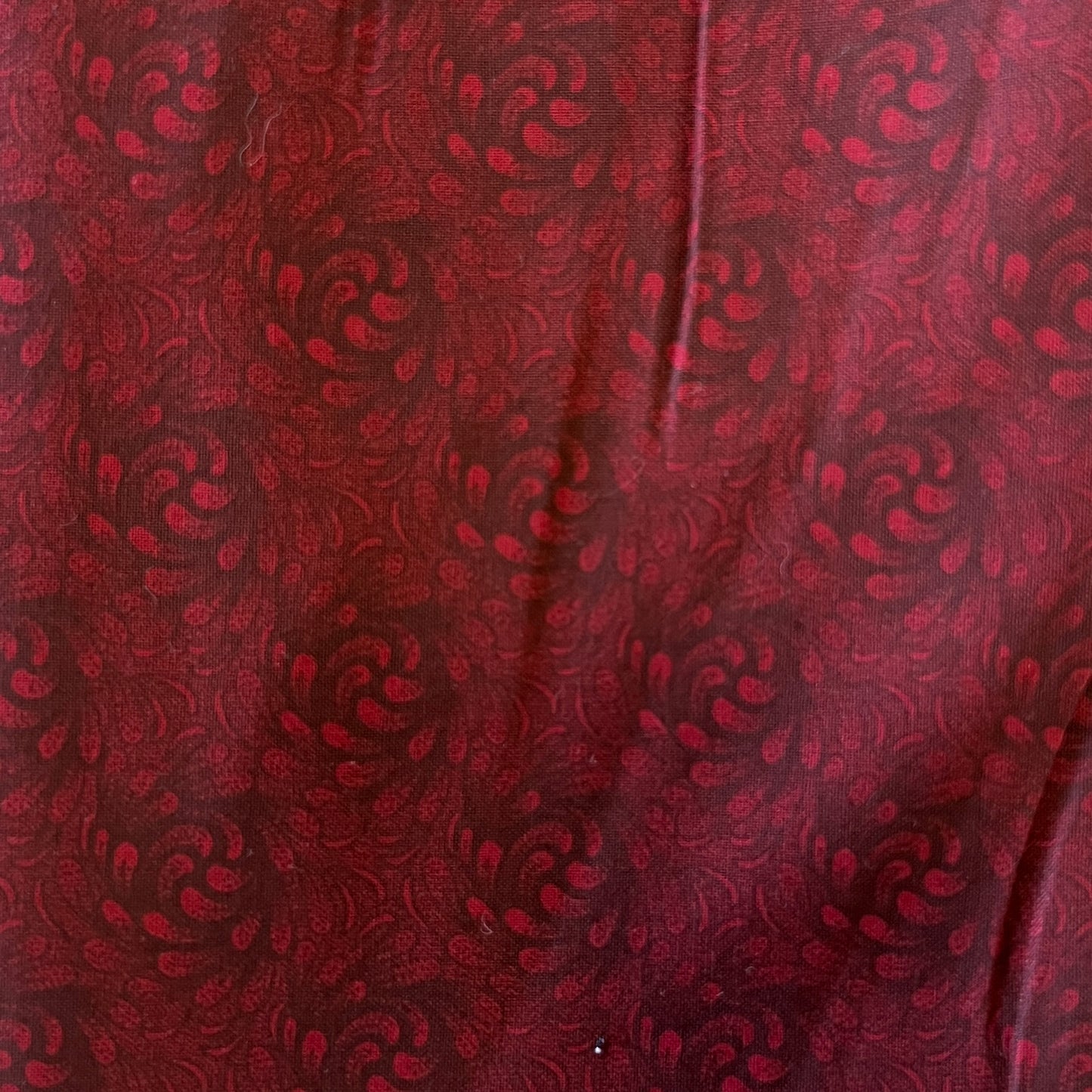 Red Waves Cotton: 2 yds