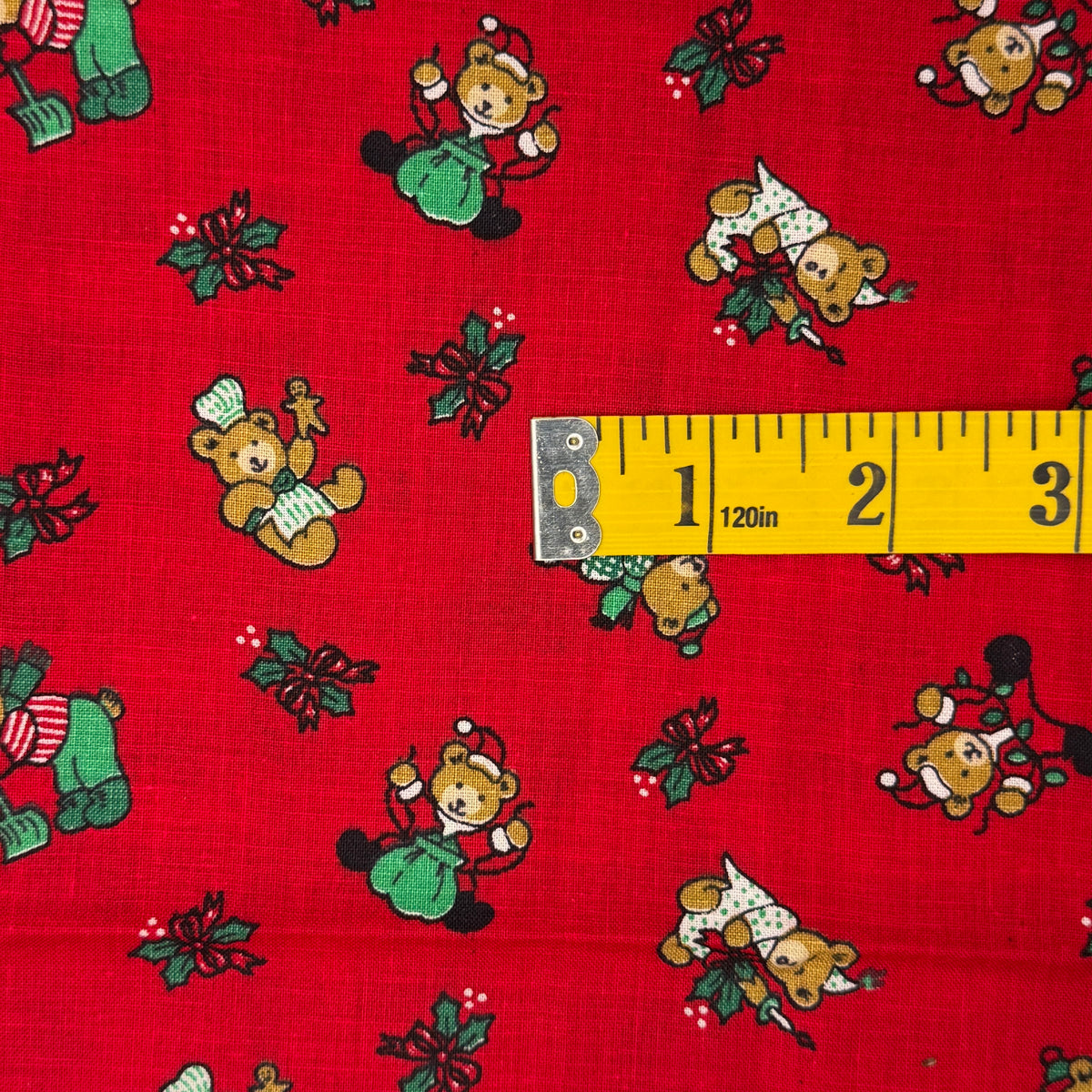 Vintage Holiday Bears Cotton: 1 yd