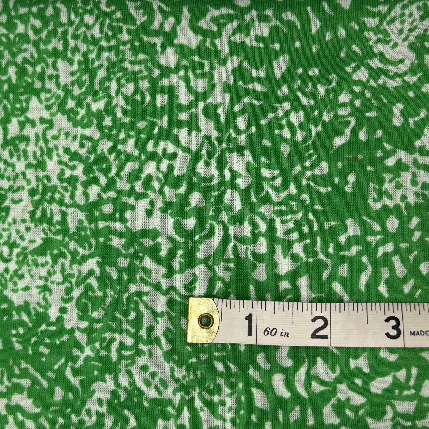 Lightweight Green/White 2-Way Stretch Knit Cotton Blend: 1 yd