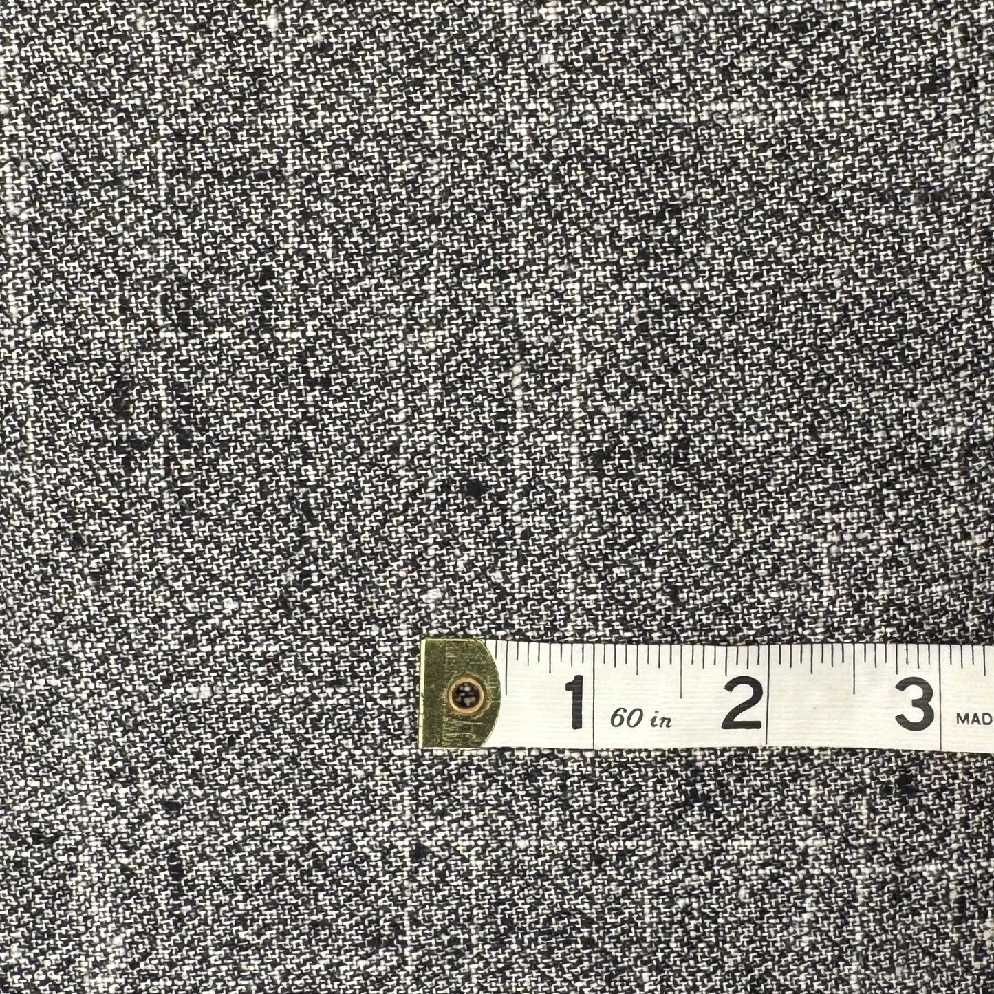 Black/White Slubby Texture Weave Cotton Blend Suiting: 2.5 yds
