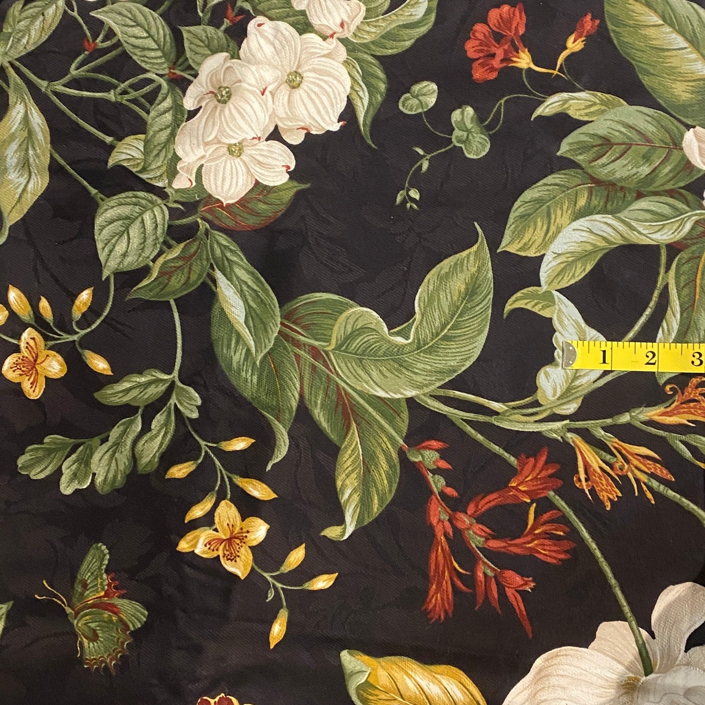 Black & White Home Decor: 1.5 yds