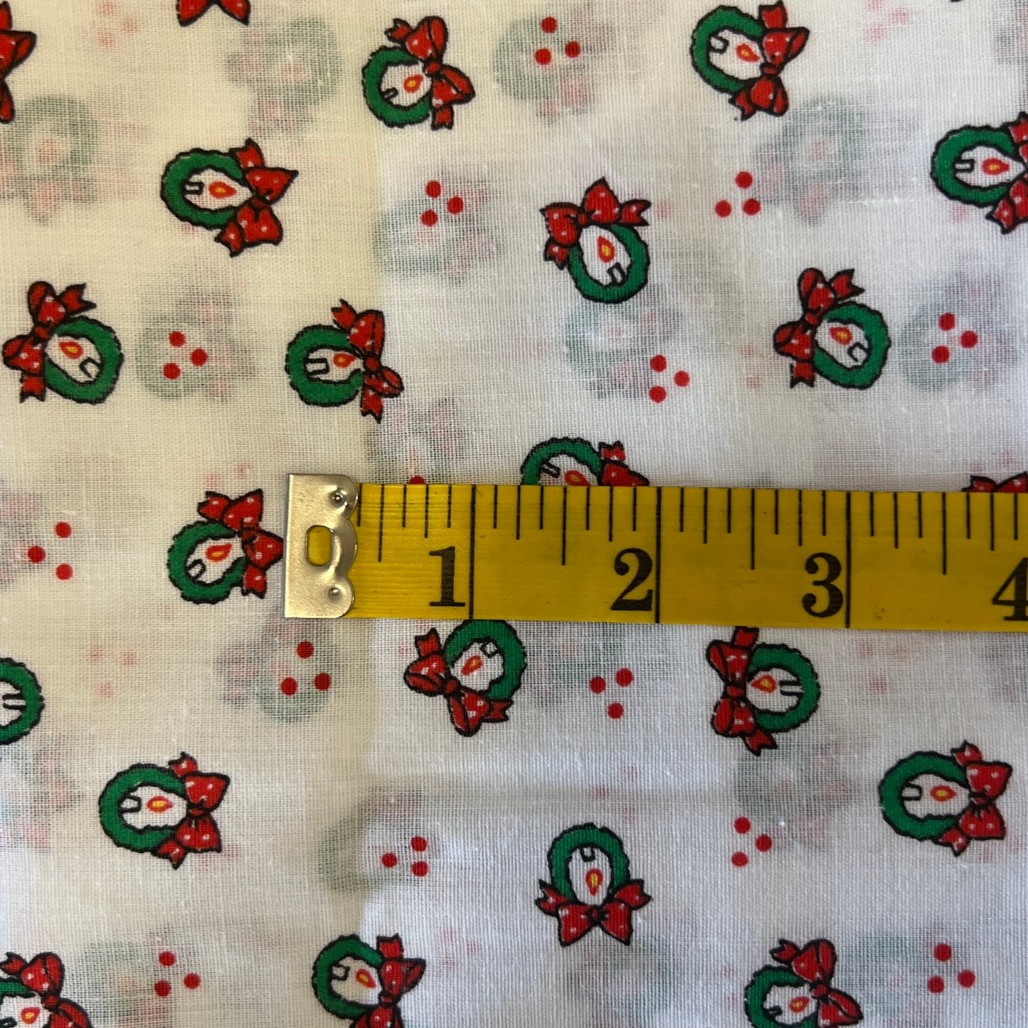 Candles & Wreaths Cotton: 2 yds