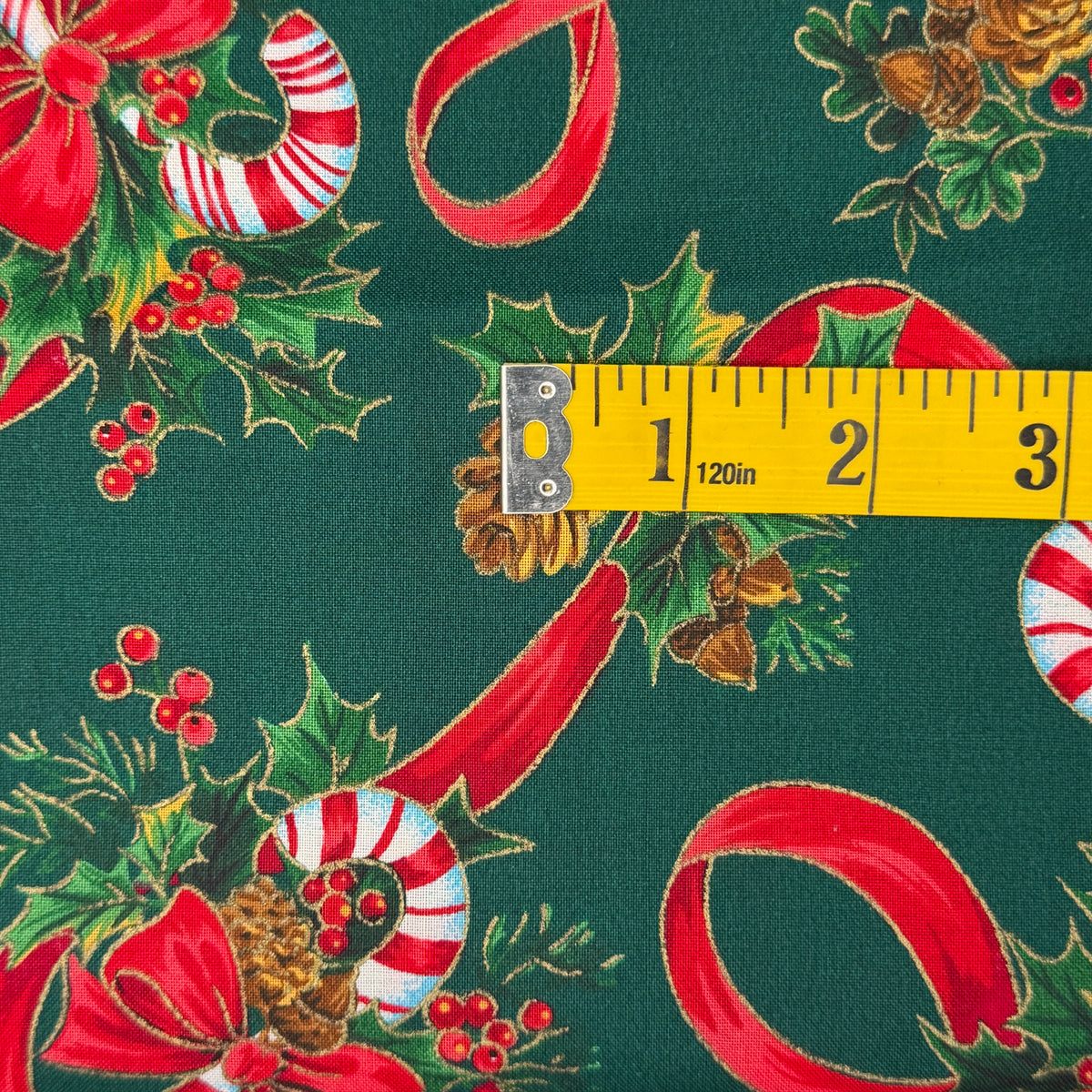 Candy Cane Christmas Cotton Blend: 2.75 yds