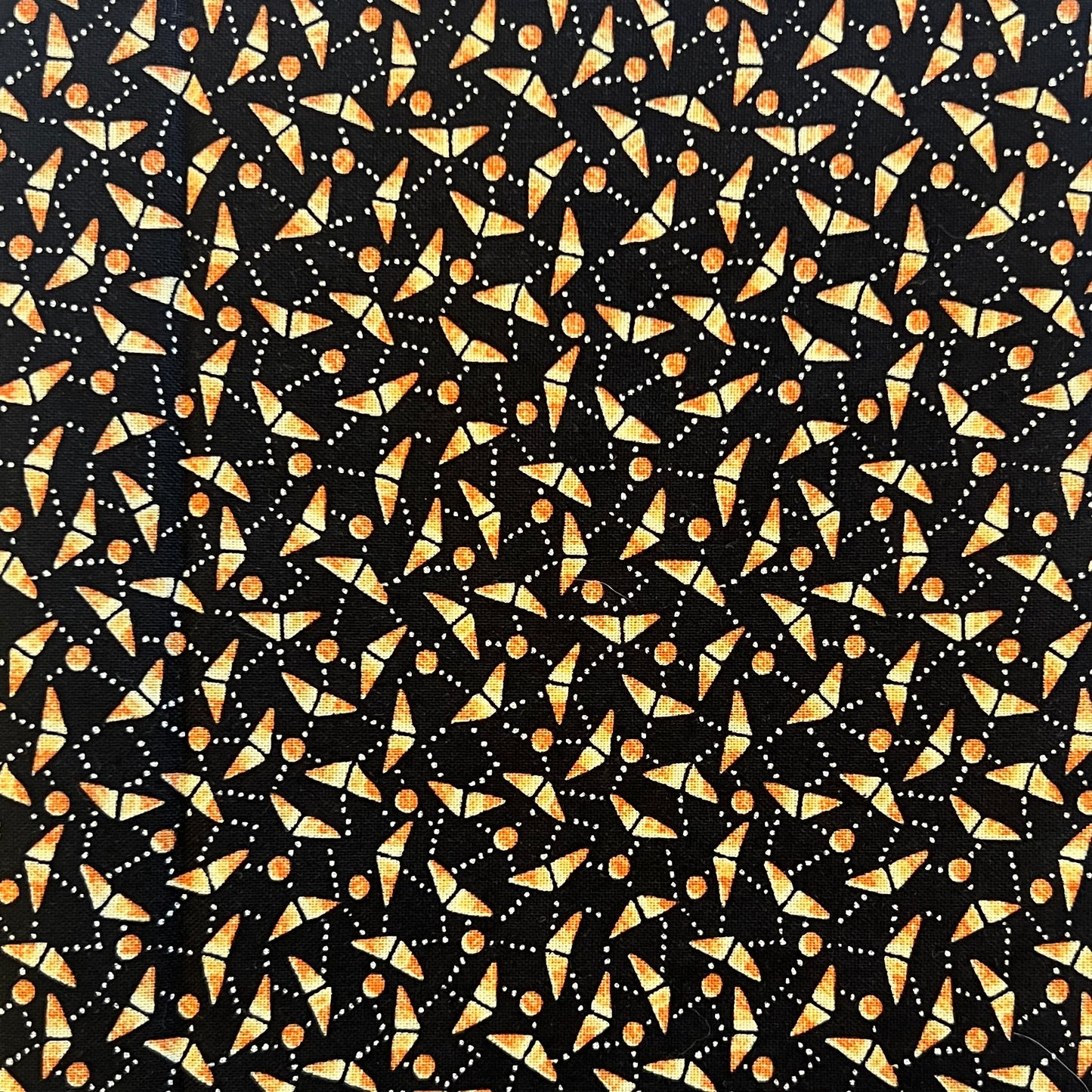 Triangles & Circles Cotton: 1.5 yds