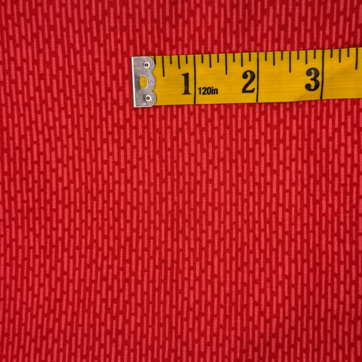 Two-Tone Red Dashes Cotton: 2 yds
