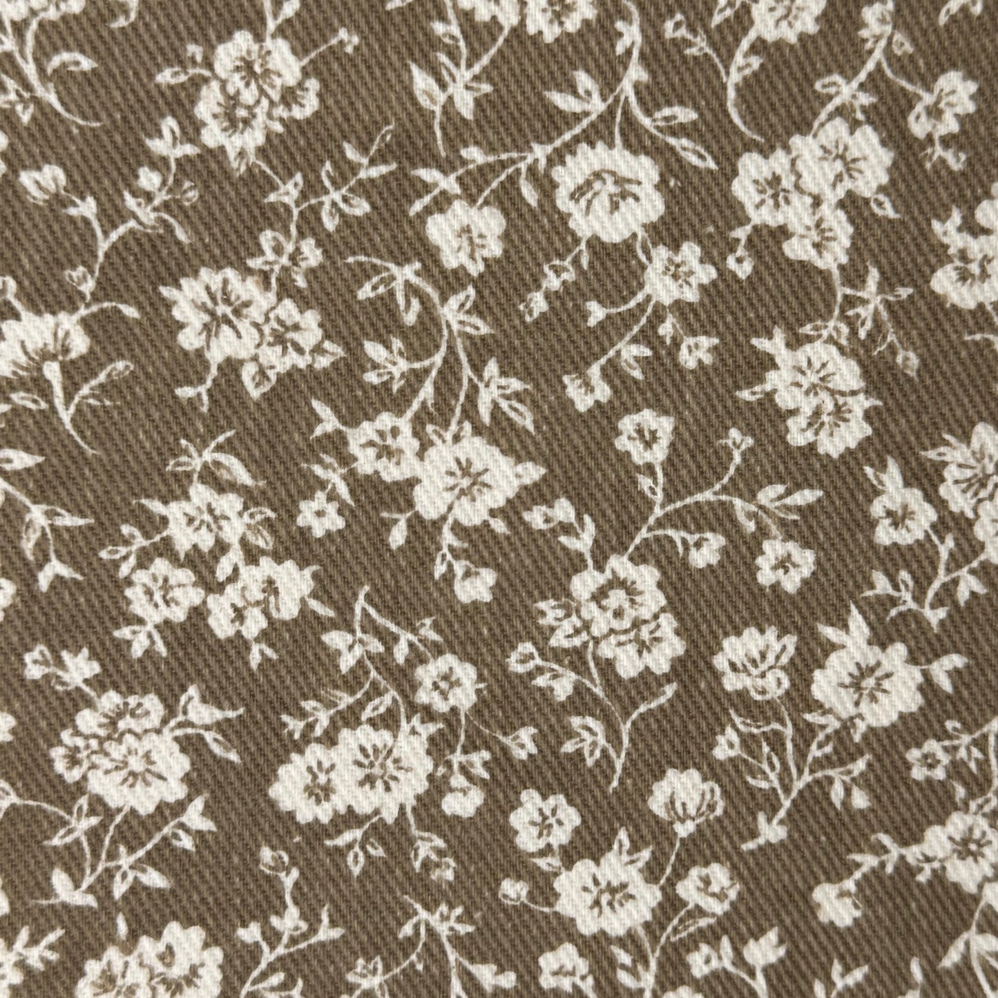 Cream Floral Cotton Twill Blend: 2.5 yds