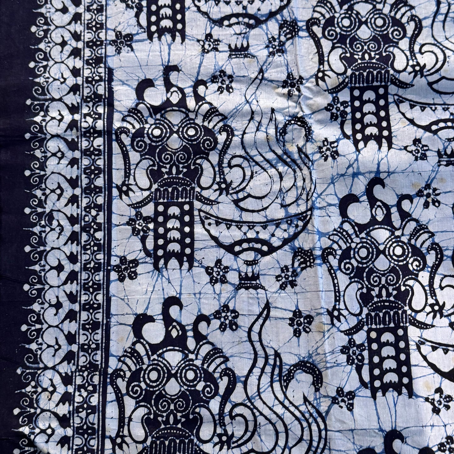 Two-Tone Blue Batik Cotton: 2 yds