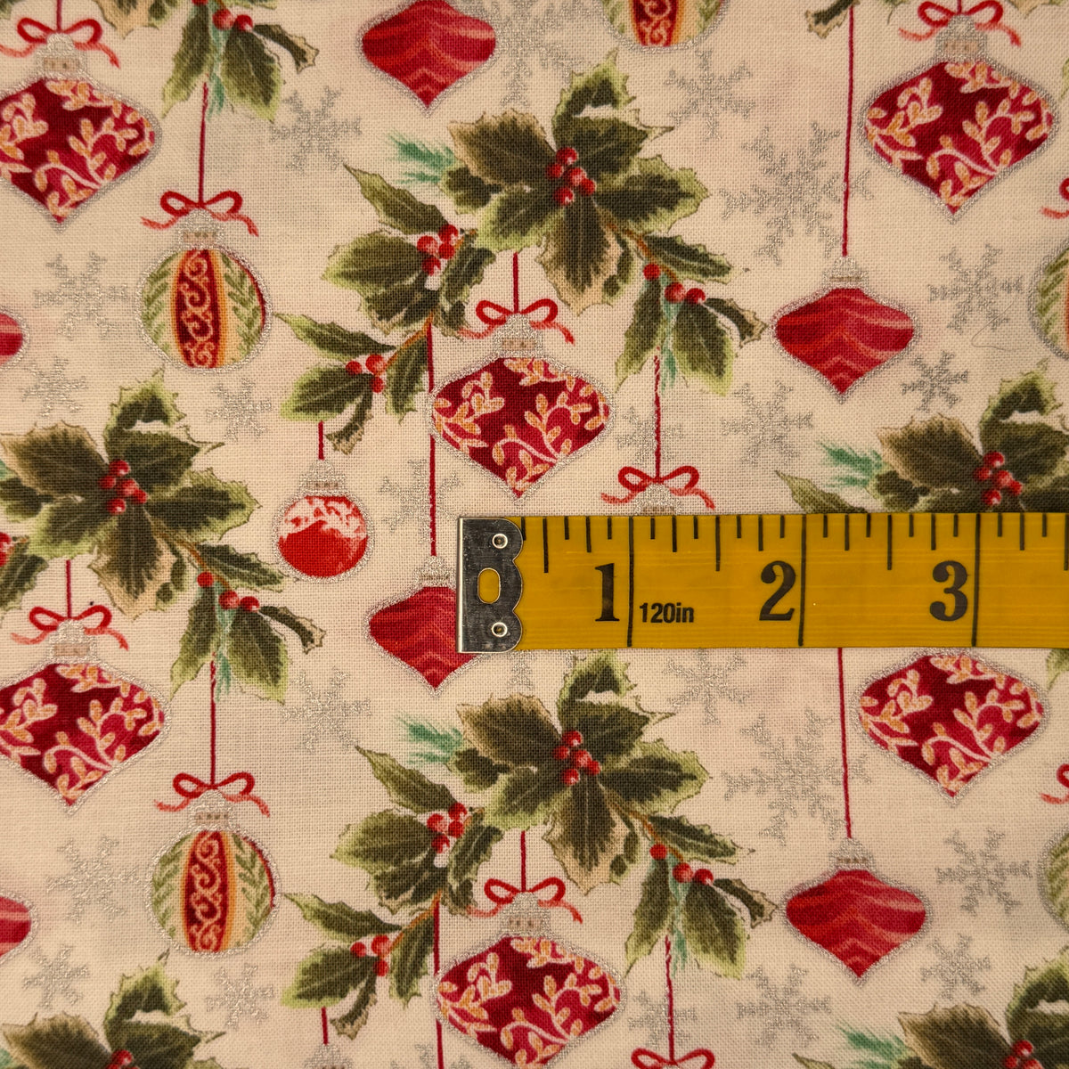 Fancy Ornaments & Snowflakes Cotton: 2 yds