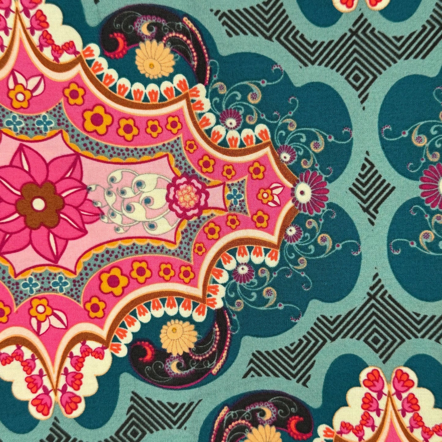 Multicolor Moroccan-Inspired Print Cotton: 1 yd