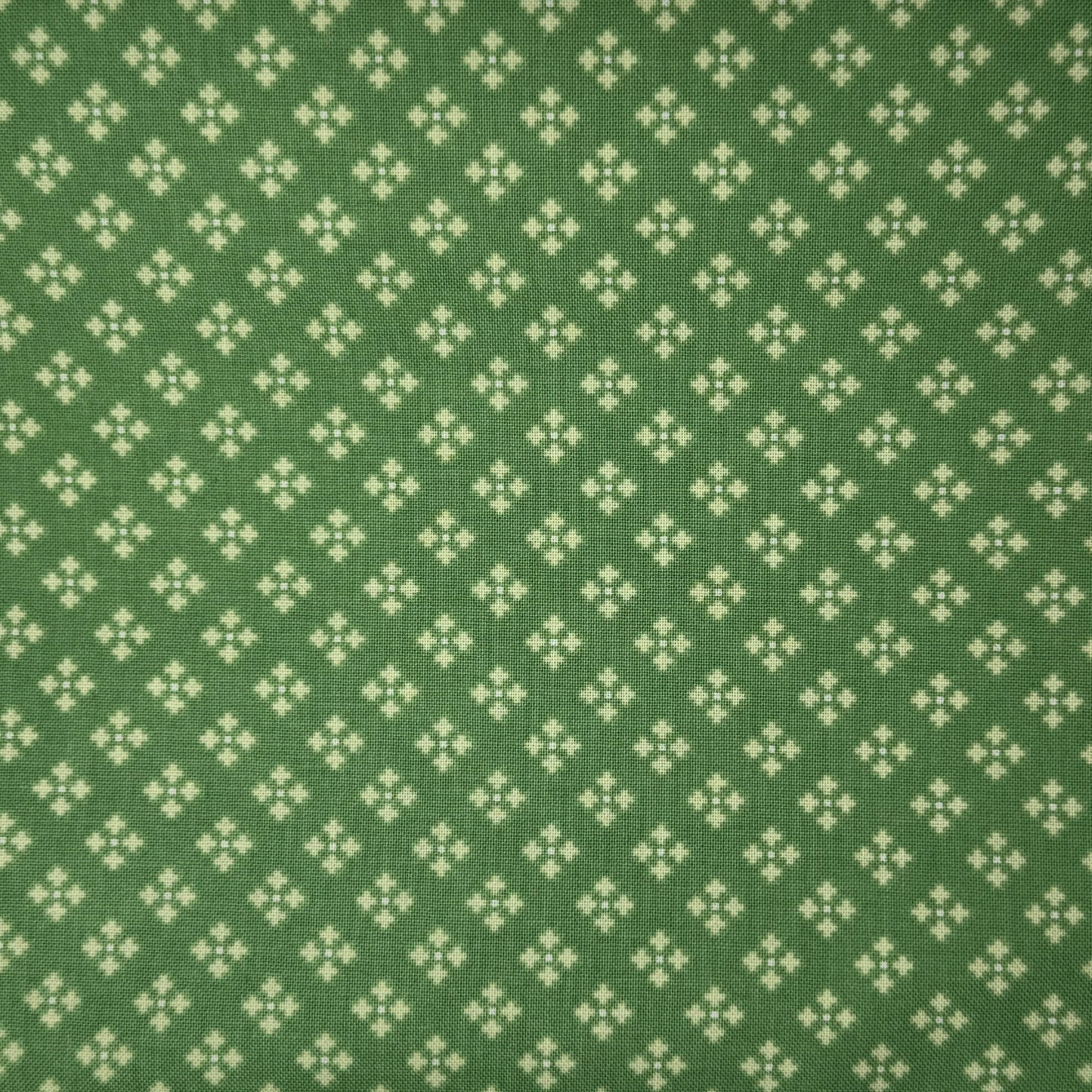 Green Diamonds Cotton: 2 yds