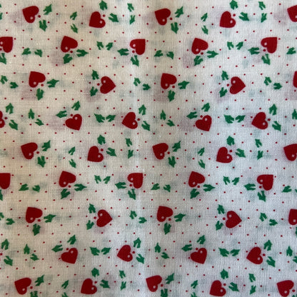 Hearts & Holly Leaves Cotton: 1 yd