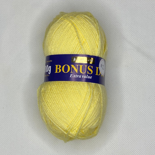 Hayfield Bonus DK Yarn in Yellow: 5 Skeins