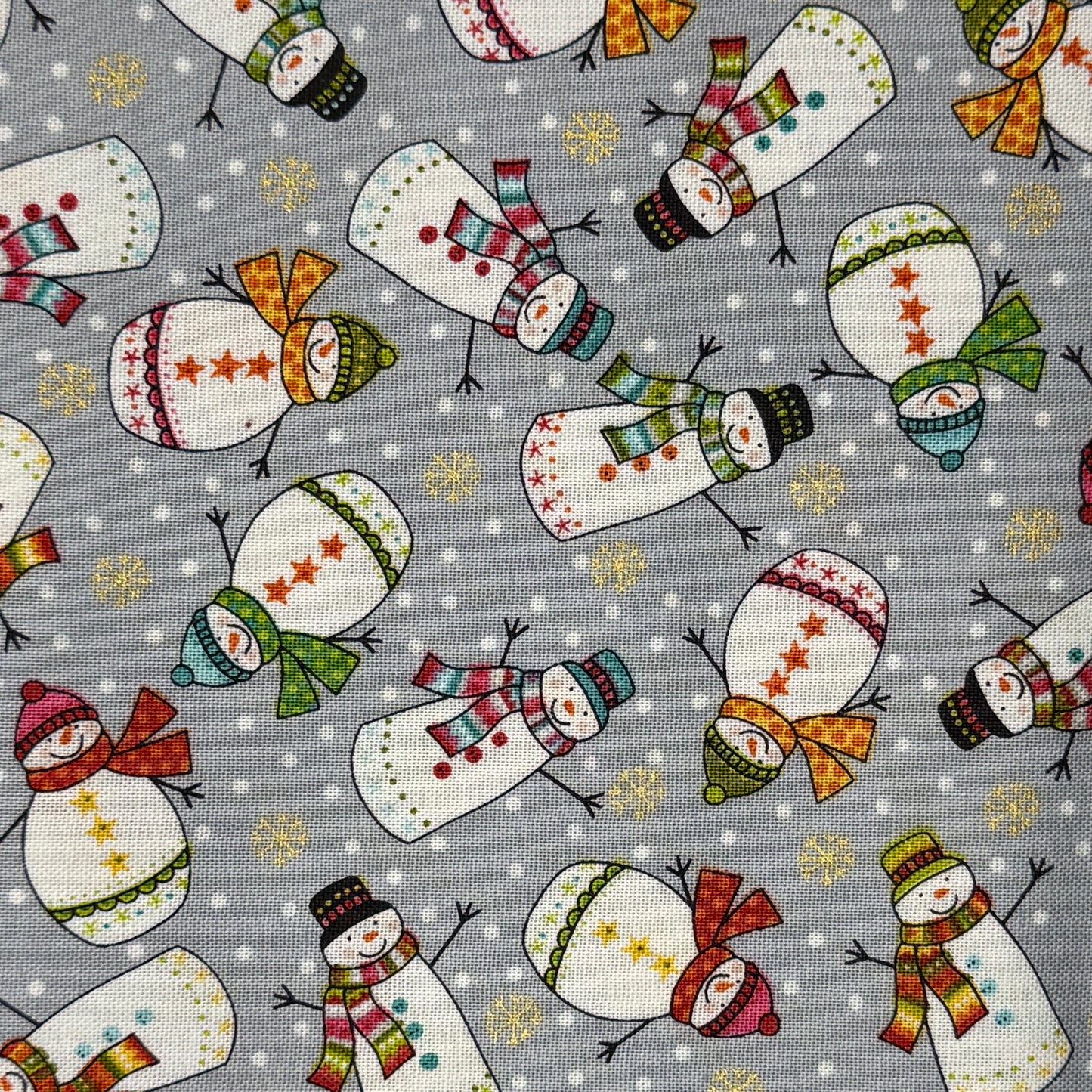Playful Snowmen Cotton: 1 yd