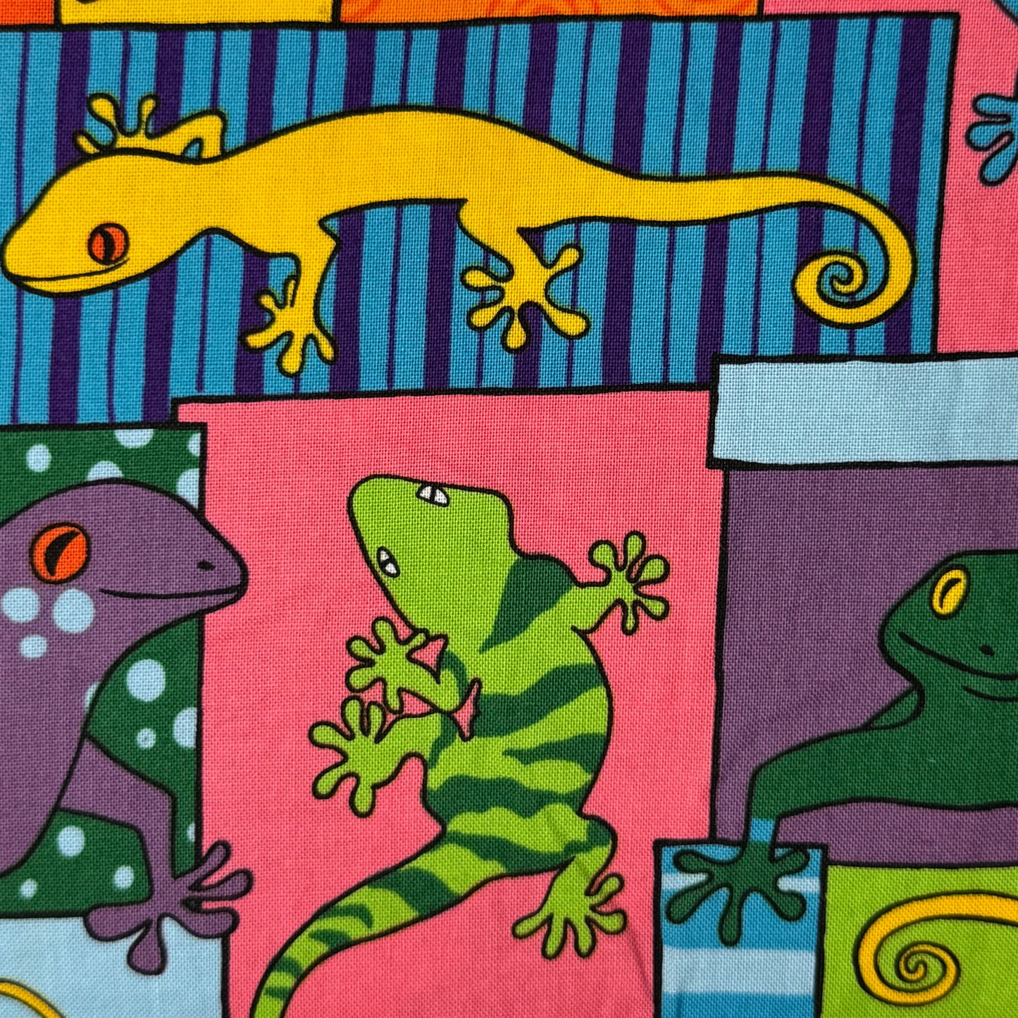 Lizard Cotton: 3.5 yds