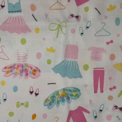 Dress up Cotton: 1.5 yds