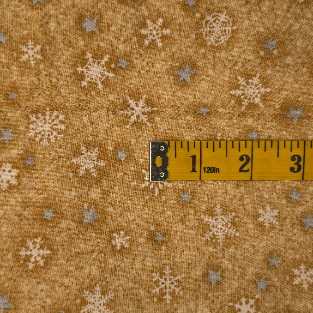 White Snowflakes & Silver Stars Cotton: 1 yd