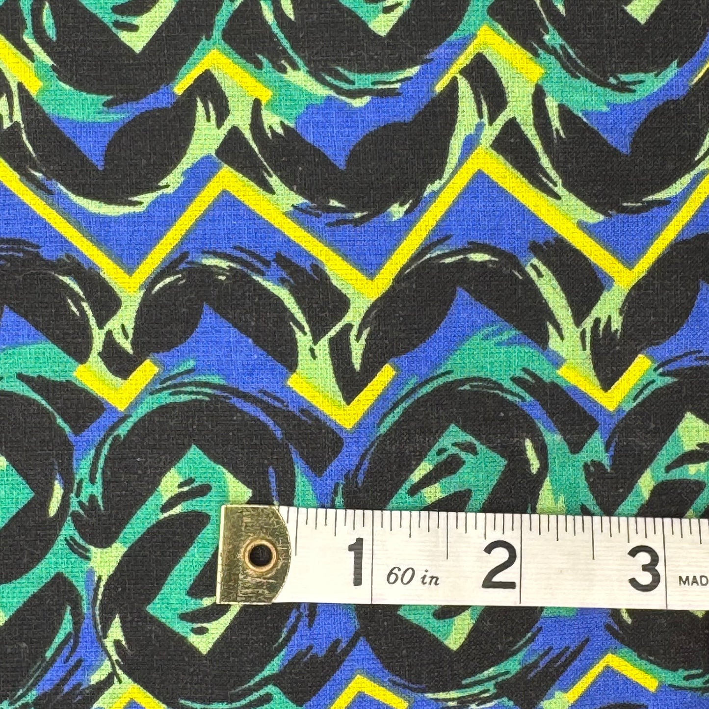 Multicolor Zigzag Print Home Decor Cotton: 2 yds