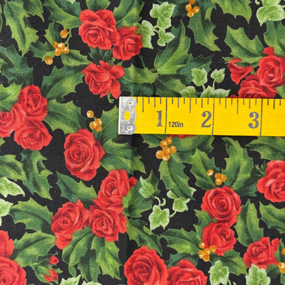 Winter Roses Cotton: 1 yd