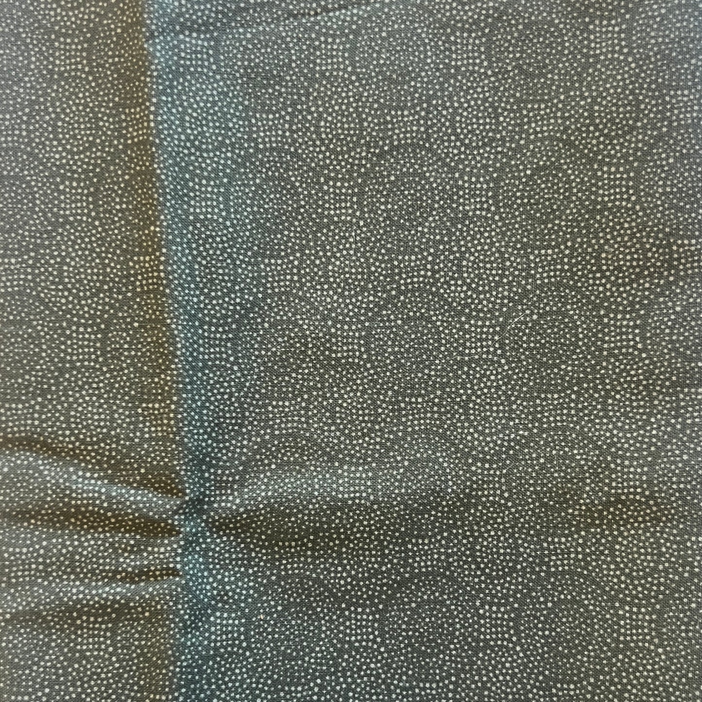 Green Dots & Circles Cotton: 1 yd