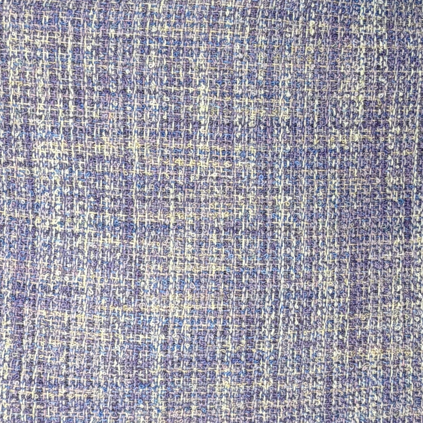 Light Purple Woven Suiting: 2.75 yds