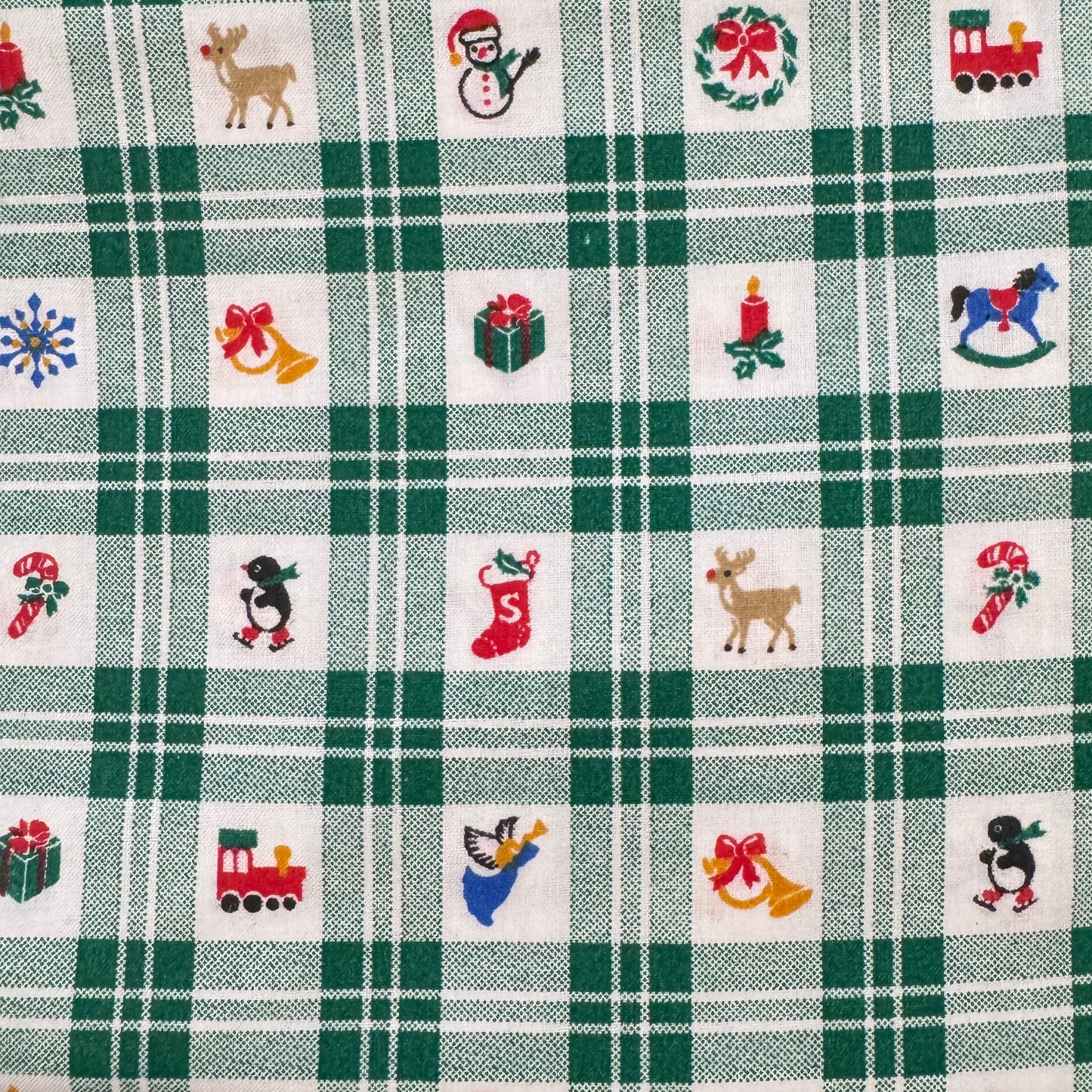 Green Plaid With Holiday Motif Cotton Blend: 1.5 yds