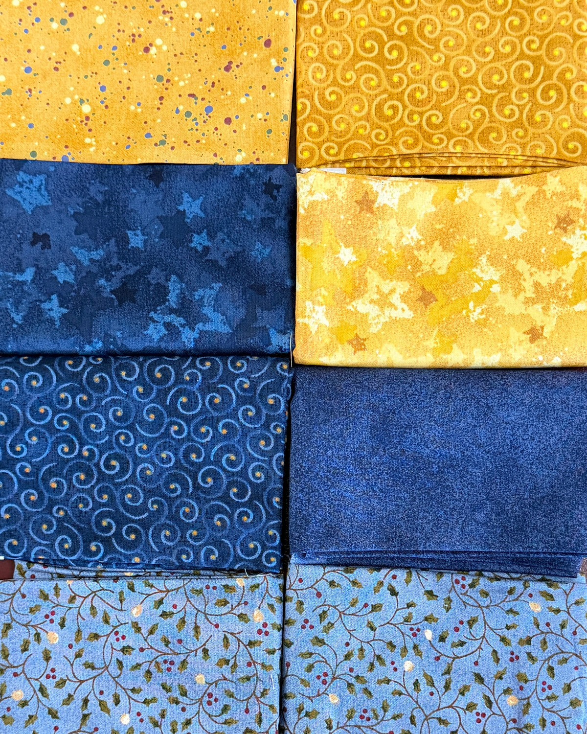 Blue & Gold Fat Quarter Cotton Bundle