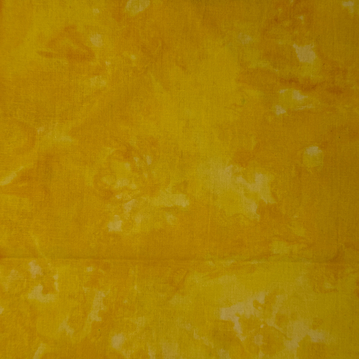 Butter Yellow Dye Effect Cotton: 1.5 yds