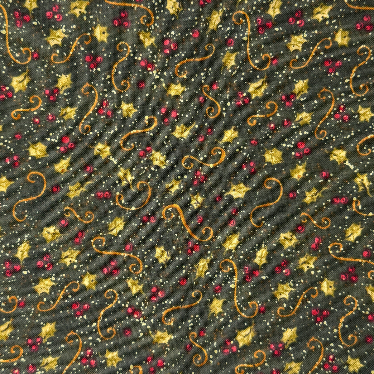 Holly Leaves & Berries Cotton: 1 yd
