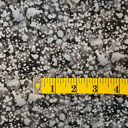 Paint Splatter Cotton: 2.5 yds