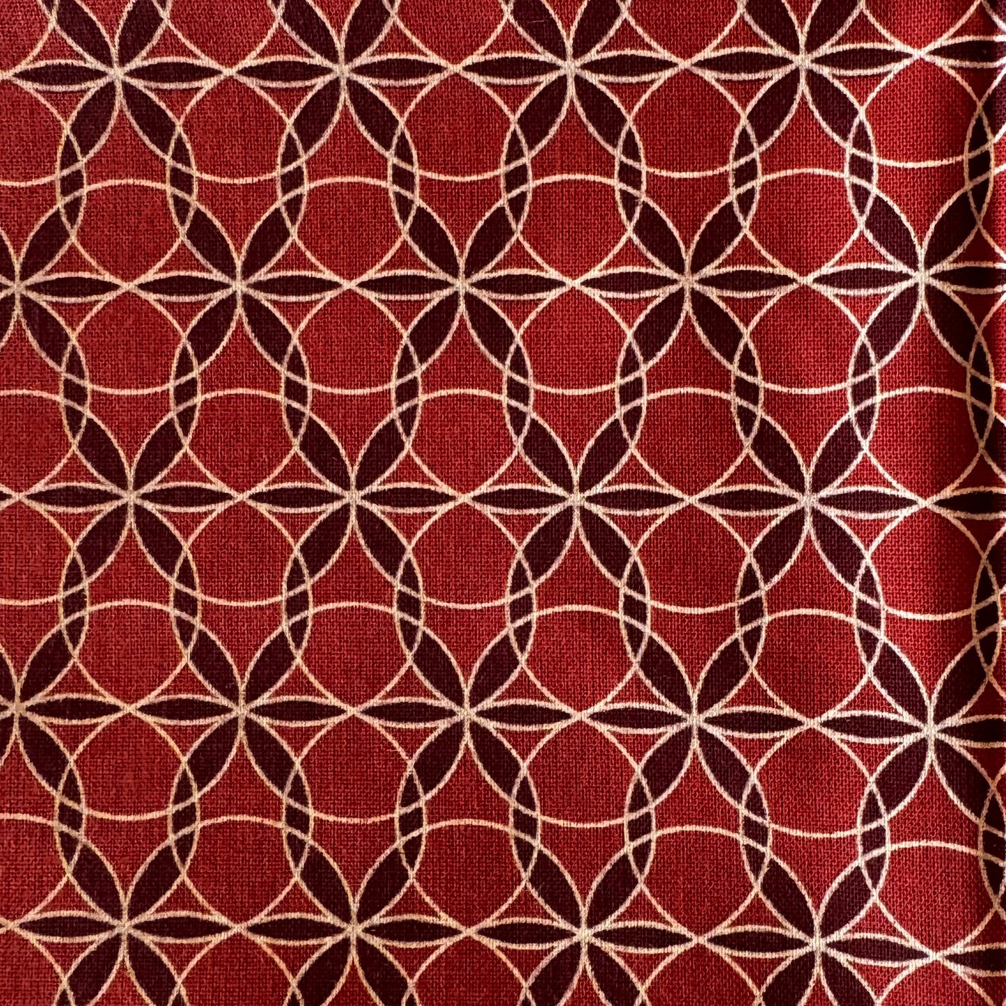 Interconnected Circles Cotton: 1 yd