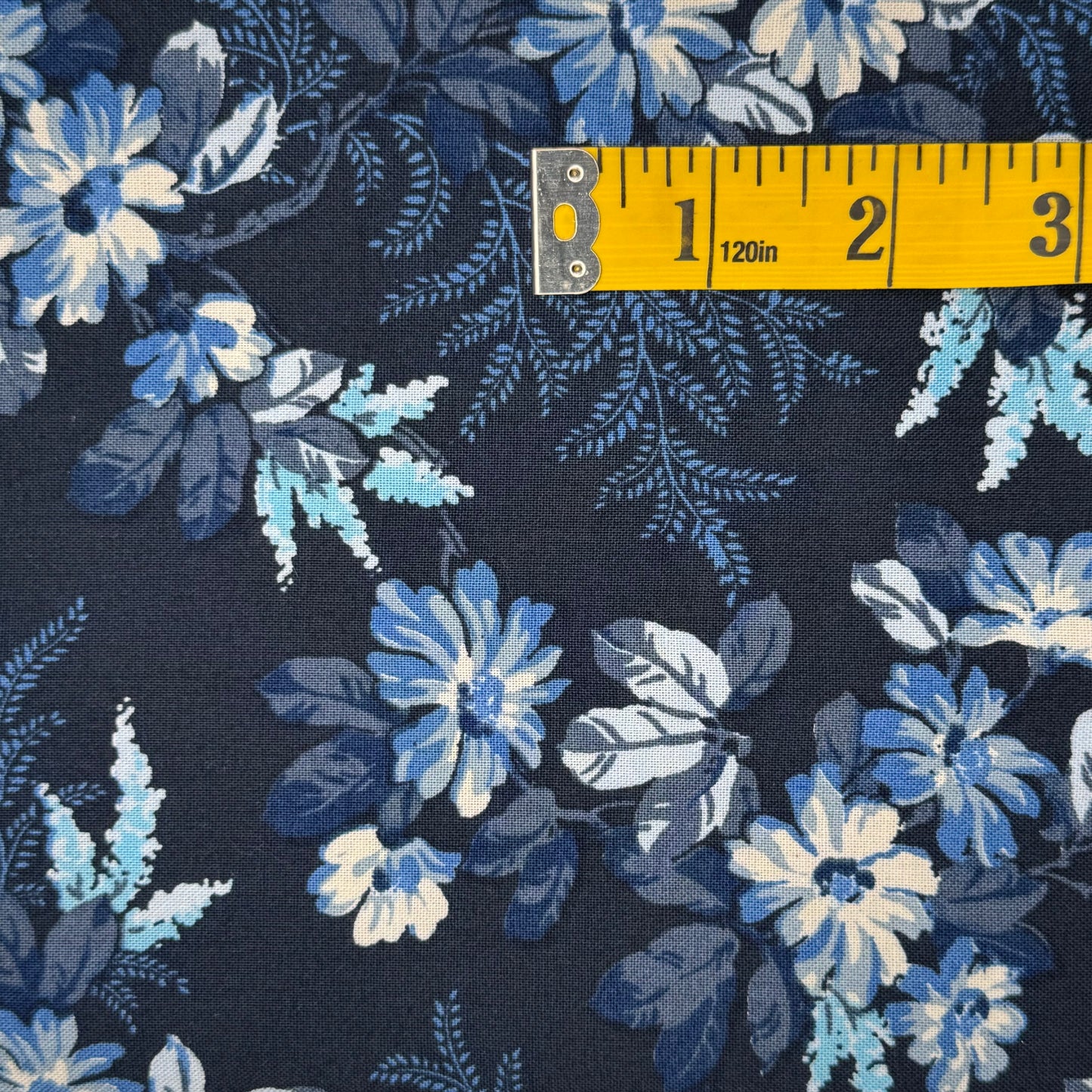 Blue & White Floral Cotton: 1.25 yds