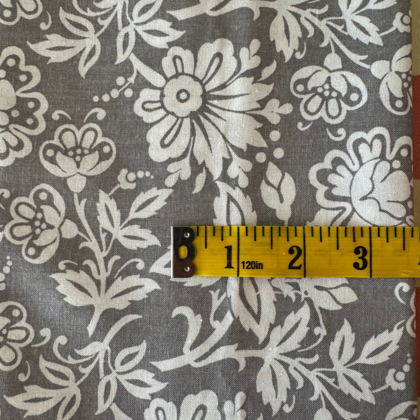Grey & White Floral Cotton: 1.5 yds