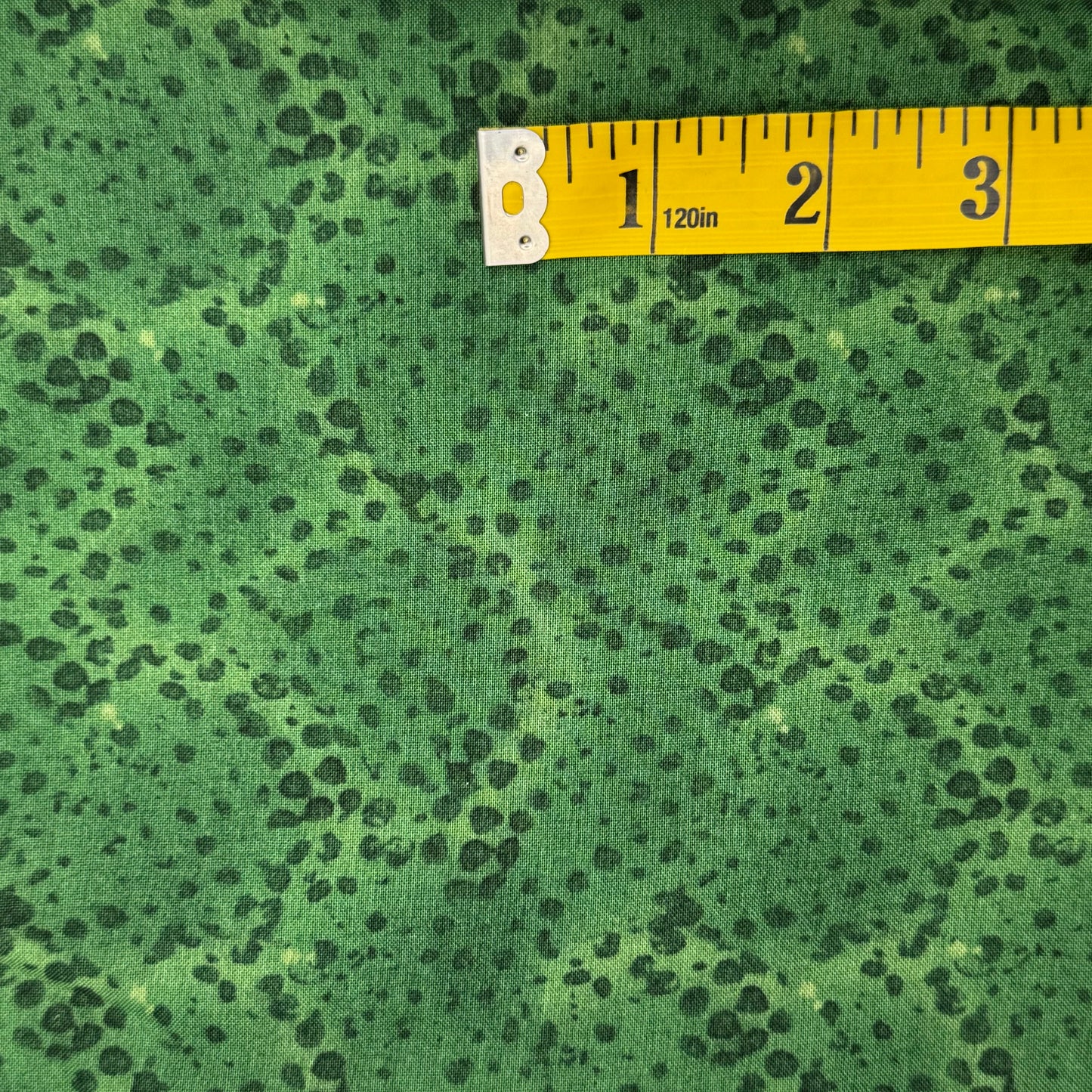 Green Bubbles Cotton: 1.5 yds