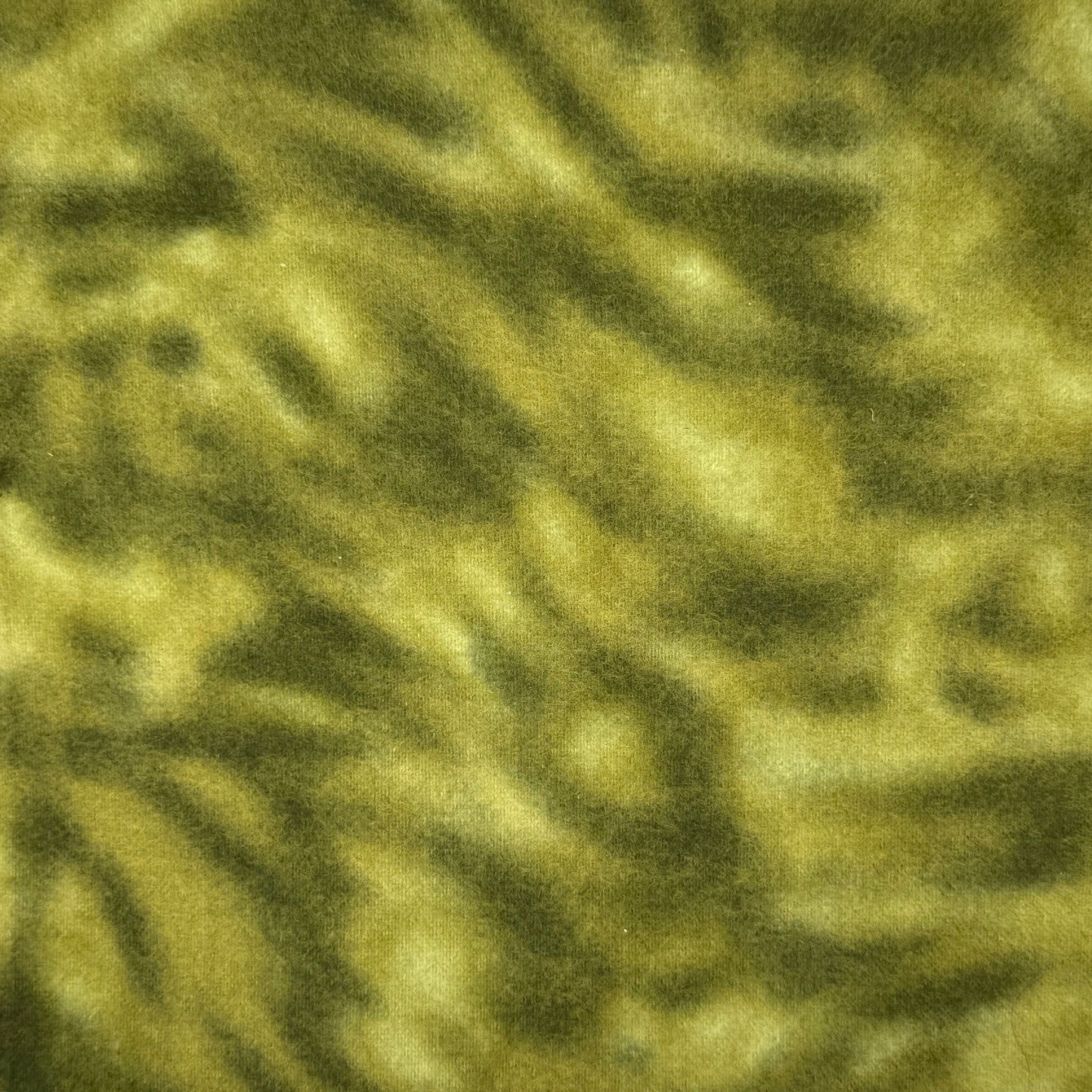 Green Waves Brushed Cotton Blend: 1 yd