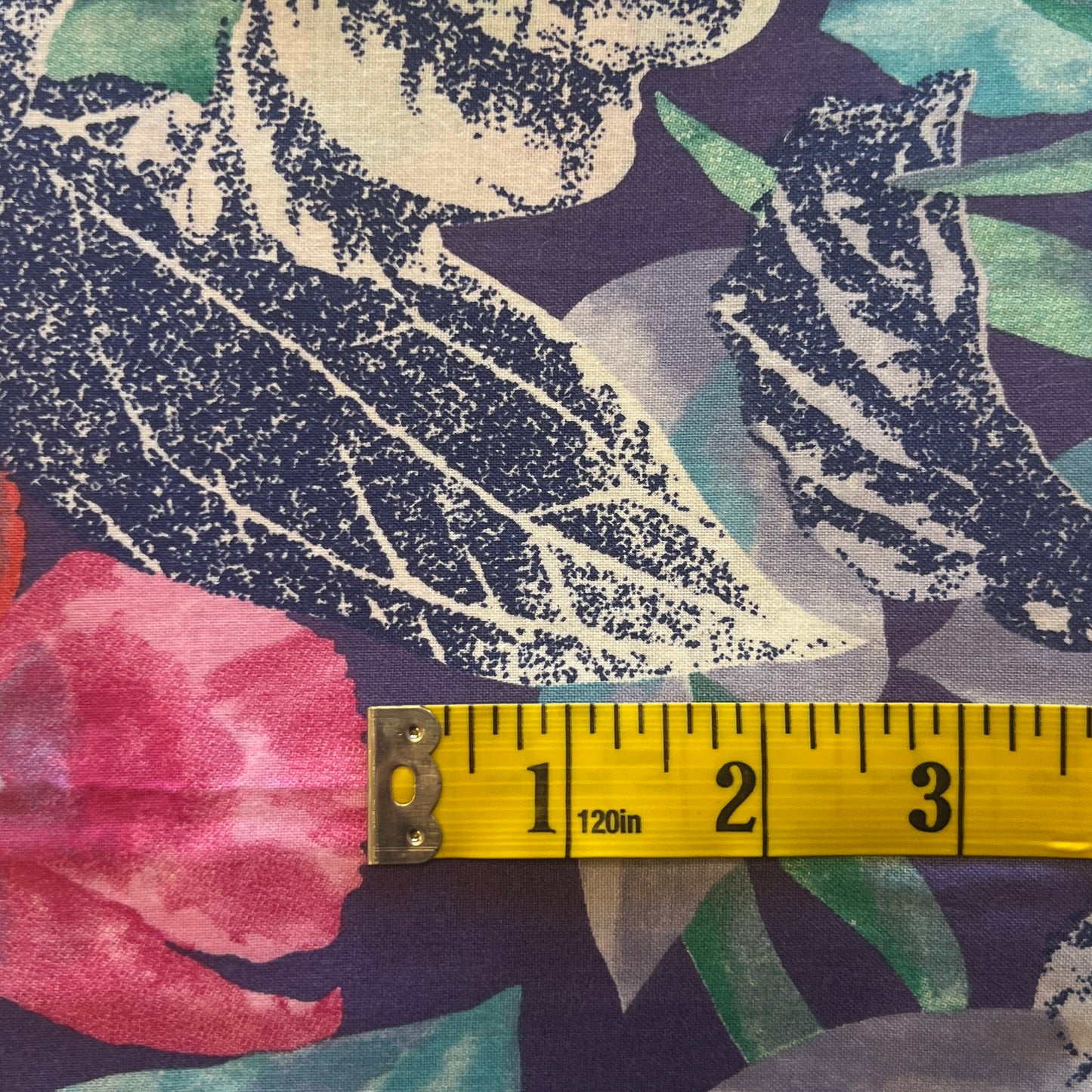 Retro Floral Cotton: 2.5 yds