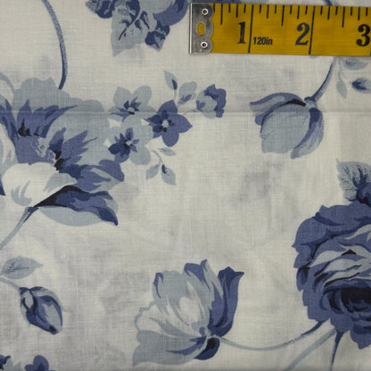 Gray Blue Floral Cotton Blend: 1.5 yds