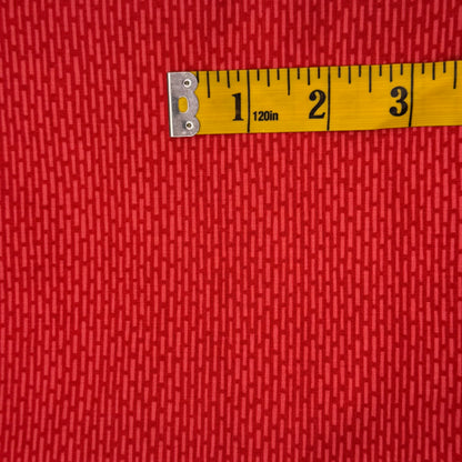 Two-Tone Red Dashes Cotton: 2 yds