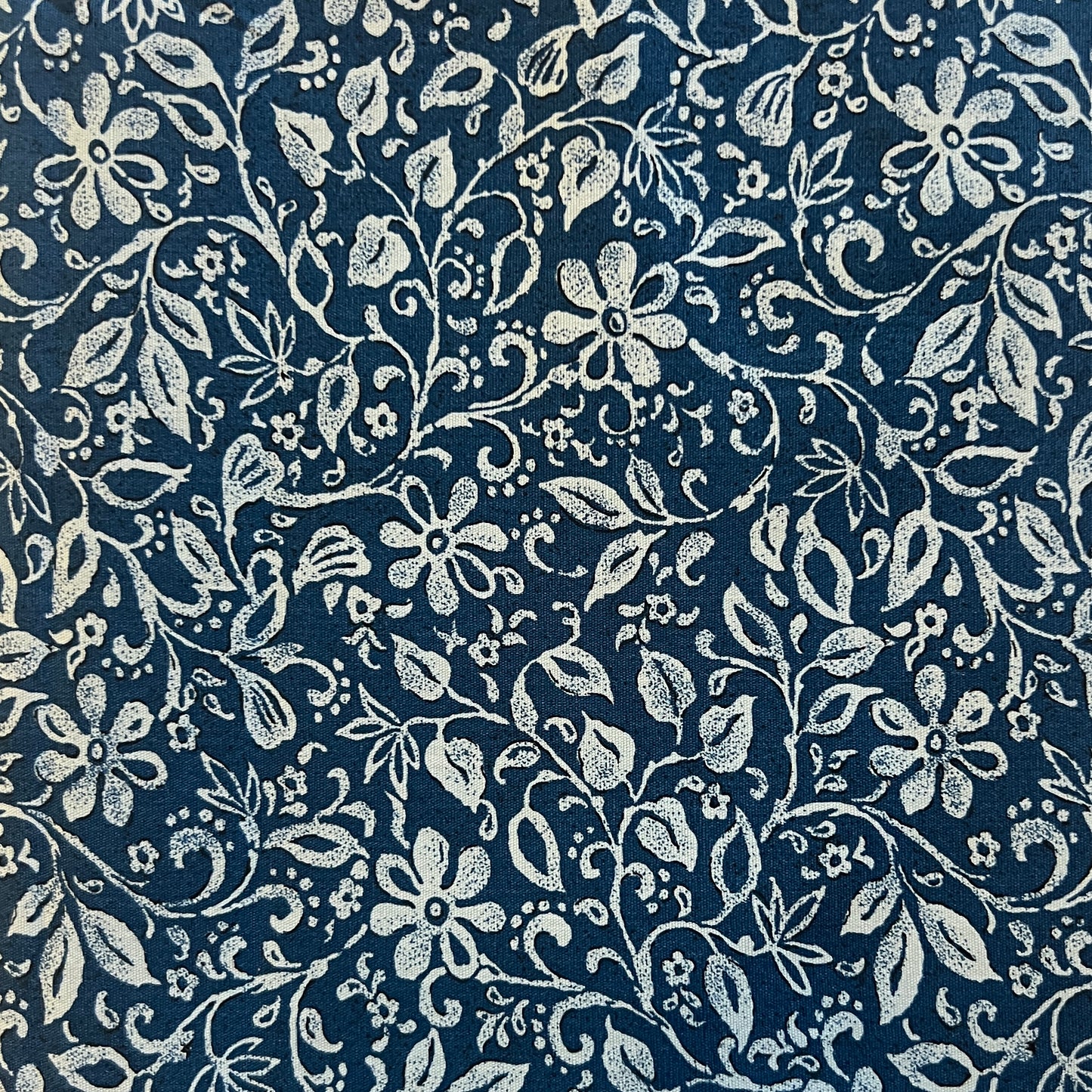 Blue Vines Floral Cotton: 3.75 yds