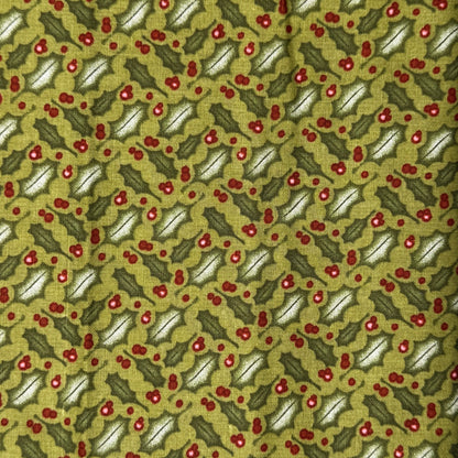 Christmas Holly Cotton: 3.75 yds