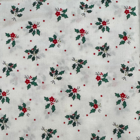 Christmas Holly Cotton: 3 yds