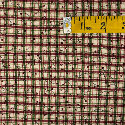 Red & Green Plaid With Berries Cotton: 1.5 yds