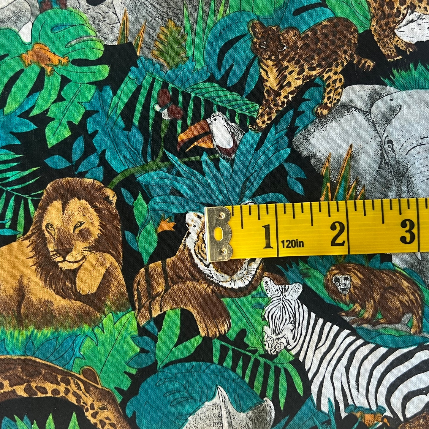 Vibrant Zoo Animals Cotton: 2.5 yds