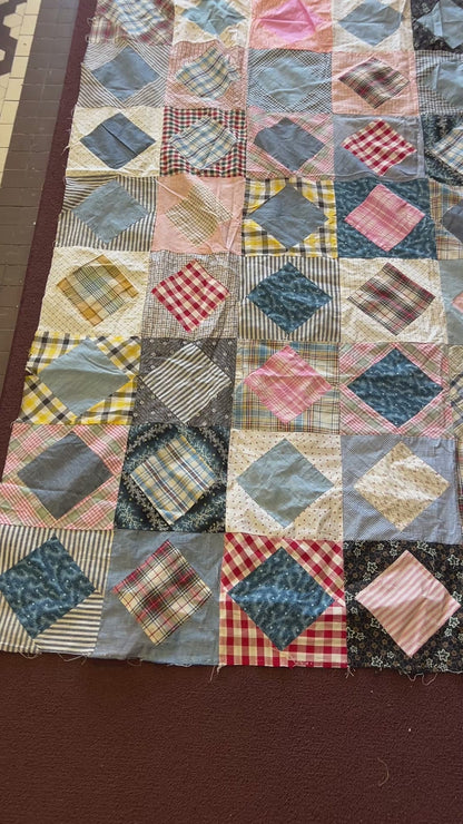 Center Diamonds Quilt Top (c. 1885-1920)